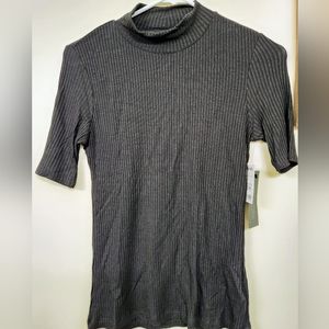 🎉2/$6 Rachel Zoe Black half turtle neck size Small Top